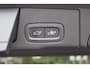 Volvo XC60 2.0 T6 Plug-in hybrid AWD Ultimate Black Edition R-Design / SoH 96,4% / Panoramadak / 360Camera / Leder / Harman Kardon / Keyless / 19'' / Sfeerverlichting / Stoel+Stuurverwarming / Dodehoek / DAB / ACC
