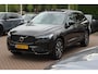 Volvo XC60 2.0 T6 Plug-in hybrid AWD Ultimate Black Edition R-Design / SoH 96,4% / Panoramadak / 360Camera / Leder / Harman Kardon / Keyless / 19'' / Sfeerverlichting / Stoel+Stuurverwarming / Dodehoek / DAB / ACC