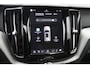 Volvo XC60 2.0 T6 Plug-in hybrid AWD Ultimate Black Edition R-Design / SoH 96,4% / Panoramadak / 360Camera / Leder / Harman Kardon / Keyless / 19'' / Sfeerverlichting / Stoel+Stuurverwarming / Dodehoek / DAB / ACC