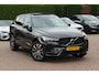 Volvo XC60 2.0 T6 Plug-in hybrid AWD Ultimate Black Edition R-Design / SoH 96,4% / Panoramadak / 360Camera / Leder / Harman Kardon / Keyless / 19'' / Sfeerverlichting / Stoel+Stuurverwarming / Dodehoek / DAB / ACC