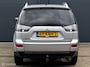 Mitsubishi Outlander 2.4 Intro Edition 2WD - APK TM 01-09-2027 - 2E EIGENAAR - TREKHAAK - ECC - CRUISE CONTROLE - LM VELGEN - DAKRAILS - EL. INKLAPBARE SPIEGELS - NAP - NL AUTO -