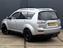 Mitsubishi Outlander 2.4 Intro Edition 2WD - APK TM 01-09-2027 - 2E EIGENAAR - TREKHAAK - ECC - CRUISE CONTROLE - LM VELGEN - DAKRAILS - EL. INKLAPBARE SPIEGELS - NAP - NL AUTO -