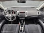 Mitsubishi Outlander 2.4 Intro Edition 2WD - APK TM 01-09-2027 - 2E EIGENAAR - TREKHAAK - ECC - CRUISE CONTROLE - LM VELGEN - DAKRAILS - EL. INKLAPBARE SPIEGELS - NAP - NL AUTO -