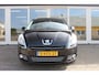 Peugeot 5008 1.6 THP 155 PK Executive 7p, **Nieuwe Ketting** Cruise Control, Panoramadak, Climate Control, Trekhaak Afneembaar, Navigatie, PDC A, Prijs Is Rijklaar Inclusief 6 Maanden Garantie