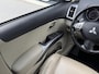 Mitsubishi Outlander 2.0 Edition Two Leder - Schuifdak - Xenon - 3e Eigenaar - Complete Historie