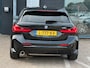 BMW 1-Serie 118i Business Edition /SFEERVERLICHTING/CAMERA/NAVI/NL-AUTO NAP!!