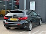 BMW 1-Serie 118i Business Edition /SFEERVERLICHTING/CAMERA/NAVI/NL-AUTO NAP!!