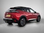 Peugeot e-2008 EV 136pk GT Pack 50 kWh Automaat | Schuif-/kanteldak | Trekhaak | Navigatie | Adaptieve Cruise Control | Camera | Stoelverwarming | Dodehoekdetectie | LED | 18"LMV |