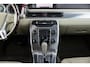 Volvo XC70 2.4 D5 Summum AWD, NL Auto, Apple Carplay, Facelift, Keurig!