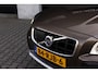 Volvo XC70 2.4 D5 Summum AWD, NL Auto, Apple Carplay, Facelift, Keurig!