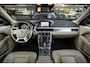 Volvo XC70 2.4 D5 Summum AWD, NL Auto, Apple Carplay, Facelift, Keurig!