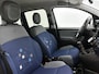 Fiat Panda 1.2 69pk Lounge | LAGE KM | Climate Control | Parkeersensoren | Getint Glas | IsoFix |