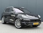 Porsche Cayenne 3.0 S Hybrid Schuifdak - Adaptief - Sportstoelen - Xenon