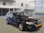Volkswagen Passat Variant 1.4 TSI Comfortline BlueMotion AUT NAVI PSENSOR CRUISE TREKHAAK 2 X SLEUTELS