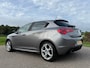 Alfa Romeo Giulietta 1.4 T Sprint Automaat | 1e Eigenaar | Navi | Clima | 17" Velgen | Alcantara | PDC | Cruise | LED | BT/USB/AUX