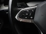 Volkswagen Golf 1.0 eTSI Life | Automaat | Navigatie | Trekhaak | Adapt. Cruise | LED |