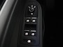 Volkswagen Golf 1.0 eTSI Life | Automaat | Navigatie | Trekhaak | Adapt. Cruise | LED |