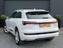 Audi E-tron e-tron 50 quattro Launch edition plus 71 kWh ✓SOH 87.83%✓Pano✓Stolverw✓Keyless✓Leder✓Virtual Cockpit✓Carplay✓Navi✓Clima✓Cruise✓Pdc V+A✓Rijstrooksensor✓19" Lm velgen✓Bj 12-2019✓N.A.P✓Apk tot 10-2027