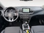 Kia Ceed Sportswagon 1.0 T-GDi DynamicPlusLine | Apple Carplay / Android Auto | Navigatiesyteem | Parkeersensoren + Camera Achter | Licht + Regensensor | Stoel + Stuurverwarming | Cruise Control | Climate Control | Rijstrooksensor + Correctie |