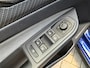 Volkswagen Golf 1.5 eTSI R-Line Pano H&K Carplay Camera Acc Lapiz Bleu