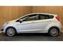 Ford Fiesta 1.25|82 PK|4-CILINDER|5-DEURS|FACELIFT MODEL|AIRCONDITIONING|ELEKTRISCHE RAMEN+SPIEGELS|USB|AUX|CV-AFSTAND|NETTE AUTO|