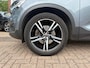 Volvo XC40 2.0 T4 R-Design