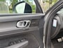 Volvo XC40 2.0 T4 R-Design