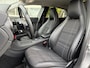 Mercedes-Benz GLA 200 Prestige | Trekhaak | 18" LMV | Xenon | PDC V+A | Goed onderhouden | Nette auto |