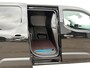 Opel Combo-e Electric L1 50kWh 136pk | ACTIE | 8 jaar garantie | 2-zits | Houten afwerking laadruimte | Multimedia | Draadloze Apple Carplay en Android Auto | Achteruitrijcamera | Parkeersensoren achter | Digital cockpit | Stuurwielbediening | Bestuurdersstoel comfort | Reservewiel en krik | Tweede sleutel met afstandsbediening | van €30.885 voor €24.995 ex. BTW rijklaar