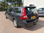 Volvo V70 2.0T Momentum Trekhaak Leder