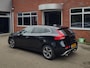 Volvo V40 D4 R Design Navi Trekhaak 1/2 Leder Ecc