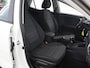 Kia Stonic 1.0 T-GDi MHEV DynamicLine | Parkeercamera | Bluetooth | Airco | Cruise Control | Navigatie via Carplay |