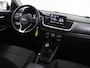 Kia Stonic 1.0 T-GDi MHEV DynamicLine | Parkeercamera | Bluetooth | Airco | Cruise Control | Navigatie via Carplay |