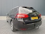 Peugeot 308 SW 1.2 Distibutieriem vervangen | Trekhaak | Carplay | Lederen bekleding | All seasonbanden