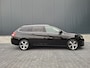 Peugeot 308 SW 1.2 Distibutieriem vervangen | Trekhaak | Carplay | Lederen bekleding | All seasonbanden
