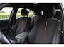 BMW 1-Serie 118i Business+ Sport / Airco / Stoelverwarming / Sportvelgen / Parkeersensoren voor en achter / enz.