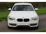 BMW 1-Serie 118i Business+ Sport / Airco / Stoelverwarming / Sportvelgen / Parkeersensoren voor en achter / enz.