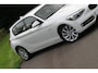 BMW 1-Serie 118i Business+ Sport / Airco / Stoelverwarming / Sportvelgen / Parkeersensoren voor en achter / enz.