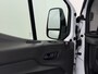 Ford Transit 350 2.0TDCI 130PK Euro 6 L3H2 3-Persoons Camera Stoelverwarming Airco Cruise Control Bluetooth Pdc Voorruit verwarmbaar Wandbetimmering Schuifdeur Wifi Dealeronderhouden