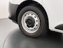 Renault Trafic 2.0DCi 120PK T29 Euro 6 3-Persoons 2X Schuifdeur Trekhaak Navi Airco Bluetooth Cruise Control DAB L1H1 Betonplex vloer Wandbetimmering 2.000KG Trekgewicht 1e Eigenaar Origineel Nederlandse Auto