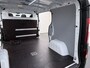 Renault Trafic 2.0DCi 120PK T29 Euro 6 3-Persoons 2X Schuifdeur Trekhaak Navi Airco Bluetooth Cruise Control DAB L1H1 Betonplex vloer Wandbetimmering 2.000KG Trekgewicht 1e Eigenaar Origineel Nederlandse Auto