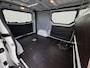 Renault Trafic 2.0DCi 120PK T29 Euro 6 3-Persoons 2X Schuifdeur Trekhaak Navi Airco Bluetooth Cruise Control DAB L1H1 Betonplex vloer Wandbetimmering 2.000KG Trekgewicht 1e Eigenaar Origineel Nederlandse Auto