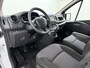 Renault Trafic 2.0DCi 120PK T29 Euro 6 3-Persoons 2X Schuifdeur Trekhaak Navi Airco Bluetooth Cruise Control DAB L1H1 Betonplex vloer Wandbetimmering 2.000KG Trekgewicht 1e Eigenaar Origineel Nederlandse Auto