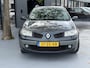 Renault Megane Grand Tour 2.0-16V Tech Line/ airco/ trekhaak/ NAP/ Goed onderhouden Nieuwe APK. 6 maanden garantie