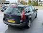 Renault Megane Grand Tour 2.0-16V Tech Line/ airco/ trekhaak/ NAP/ Goed onderhouden Nieuwe APK. 6 maanden garantie