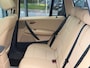 BMW X3 2.5i/airco/cruise/panorama dak/stoel verwarming/ trekhaak/goed onderhouden/6 Maanden garantie