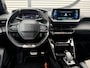 Peugeot e-2008 EV GT Pack 50 kWh SoH 88,63% 1e Eigenaar|Navi|Schuifdak|Stoelverw|Camera|i-Cockpit|Clima|Cruise|N.A.P|APK tot 08-2027