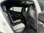 Peugeot e-2008 EV GT Pack 50 kWh SoH 88,63% 1e Eigenaar|Navi|Schuifdak|Stoelverw|Camera|i-Cockpit|Clima|Cruise|N.A.P|APK tot 08-2027