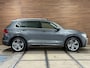Volkswagen Tiguan 2.0 TSI 4Motion R-Line | Panorama | Keyless | LED | Elektrische Trekhaak | Winterpakket | 180pk