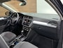 Volkswagen Tiguan 2.0 TSI 4Motion R-Line | Panorama | Keyless | LED | Elektrische Trekhaak | Winterpakket | 180pk